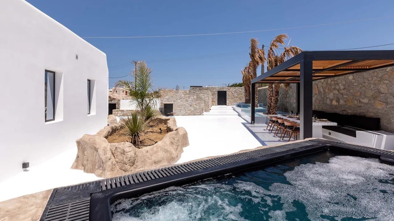 Luxurious Mykonos Villa With Infinity Pool photo 4