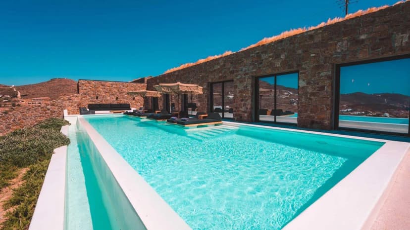 Beautiful Villa With Sea and Pool Views