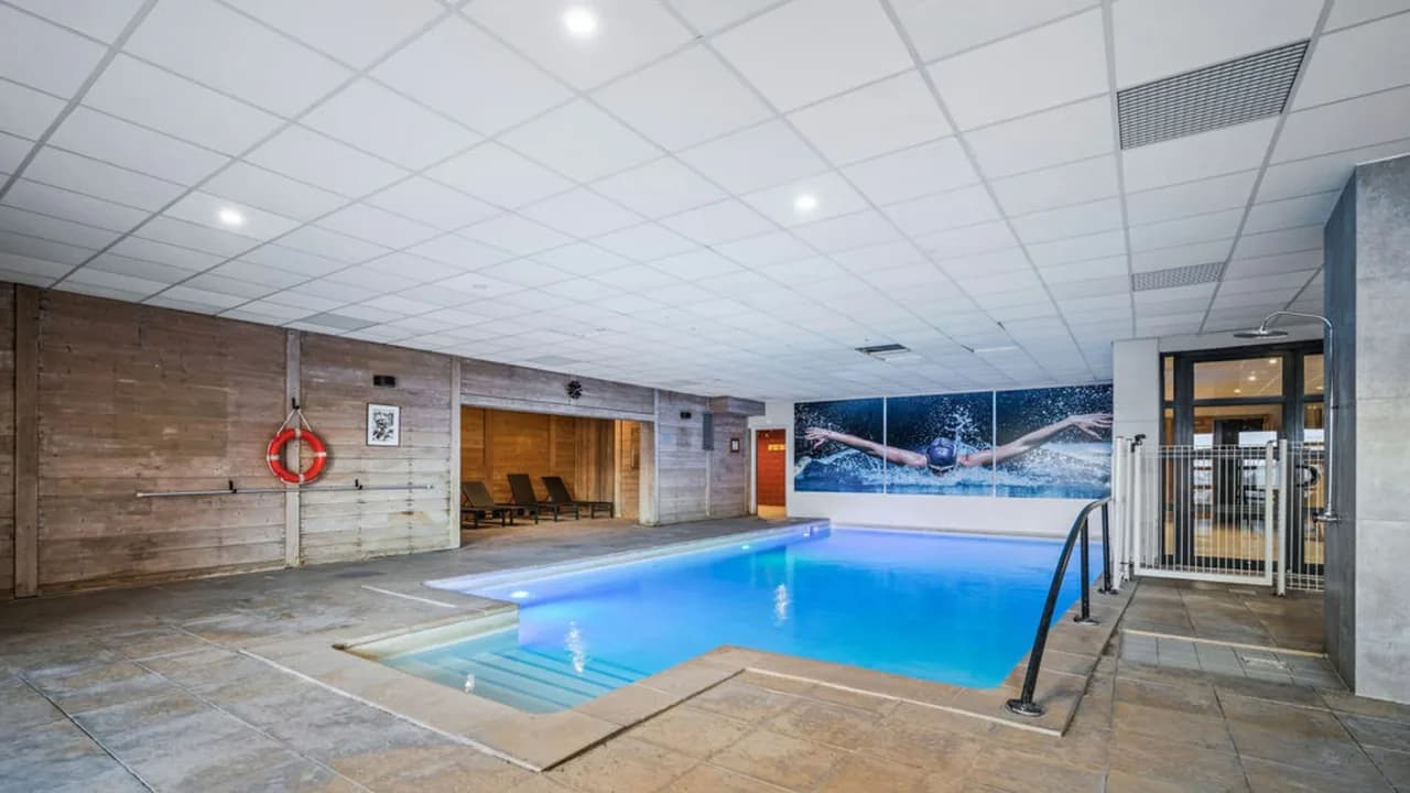 Luxury Mountain Hideaway With Pool