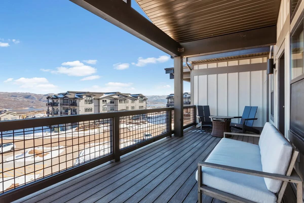 Modern Three-Bedroom Condo in Park City photo 2