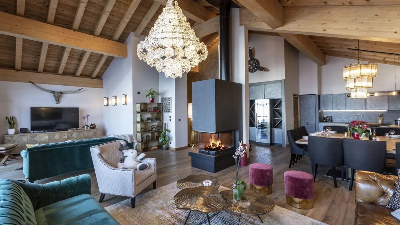 Glamorous Chalet With Cozy Fireplace