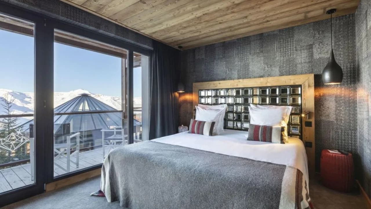 Glamorous Chalet With Cozy Fireplace photo 3