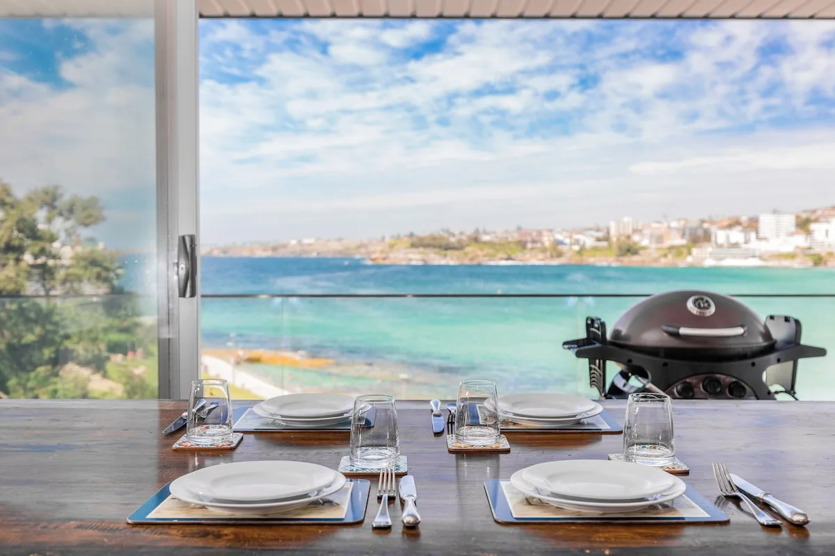 Ocean View Three Bedroom Villa in Sydney photo 3