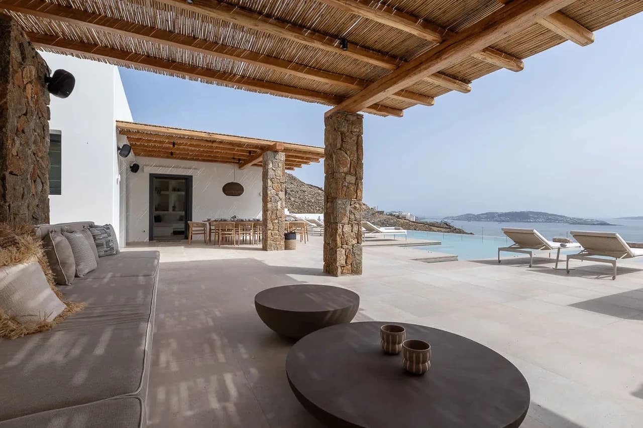 Scenic Villa With Heated Pool & Sea Views photo 4