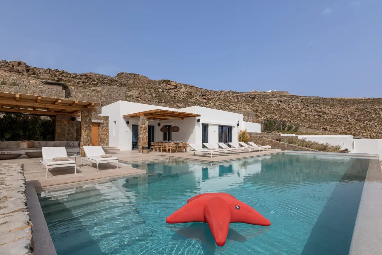 Scenic Villa With Heated Pool & Sea Views photo 5
