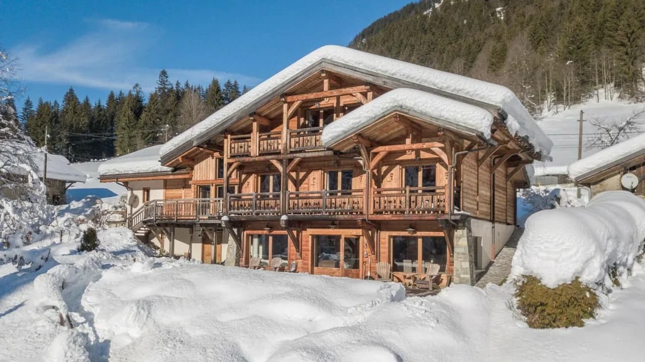 Spacious Mountain Chalet in Morzine photo 5