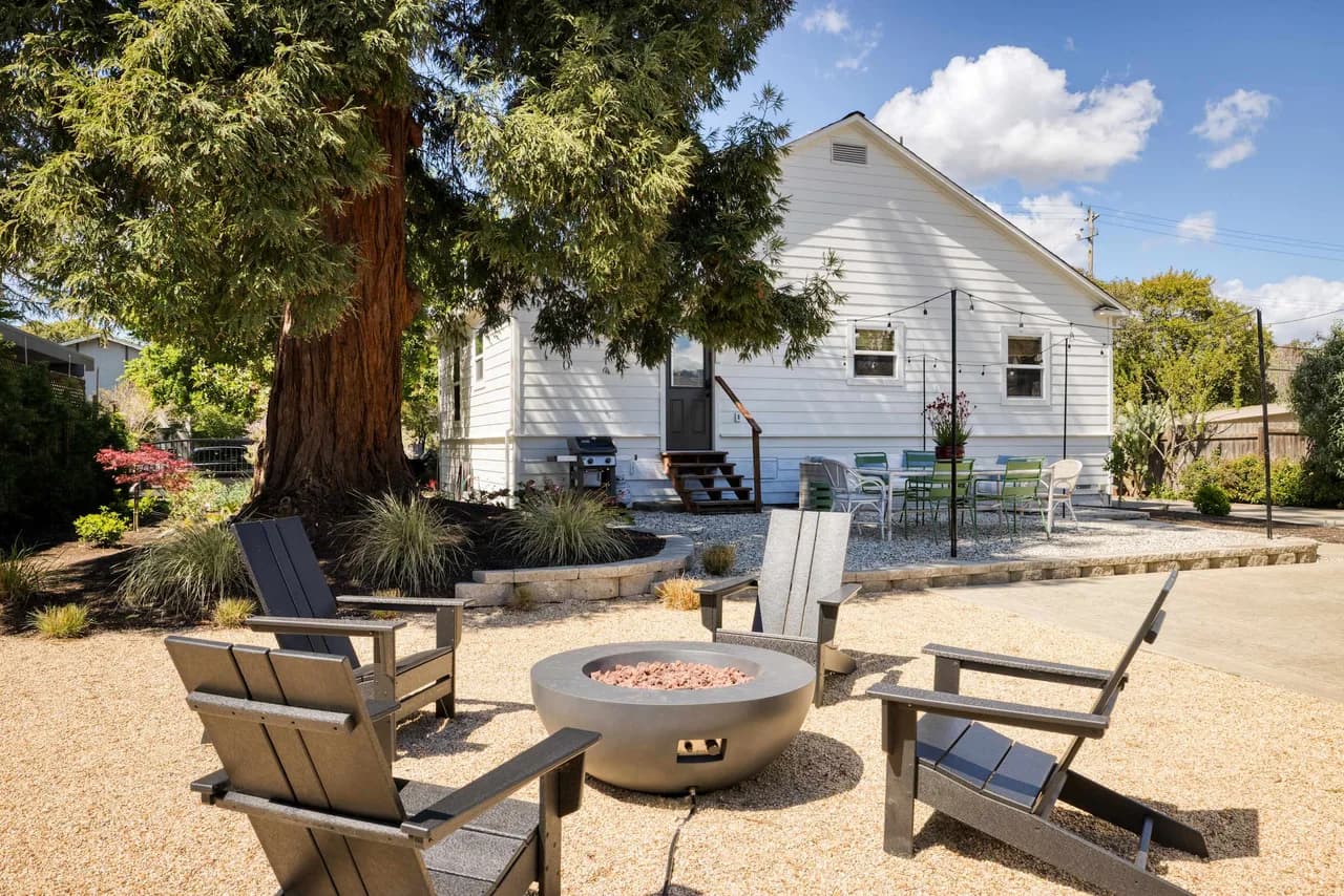 Grand Private Yard Villa in Napa Valley