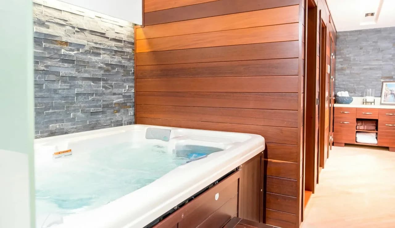 Luxury City Villa With Ocean Views photo 4