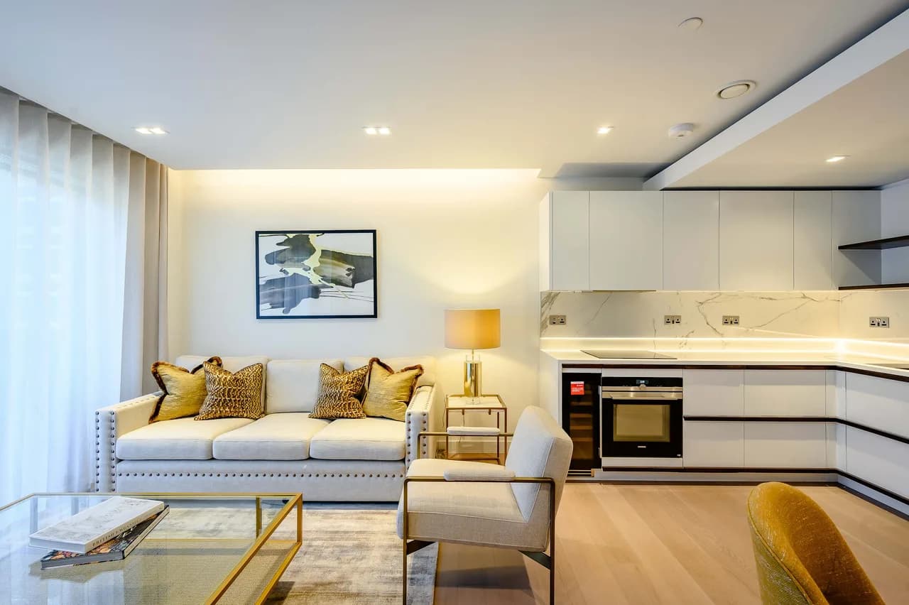 Luxury Two Bedroom Apartment in Marylebone, London photo 2