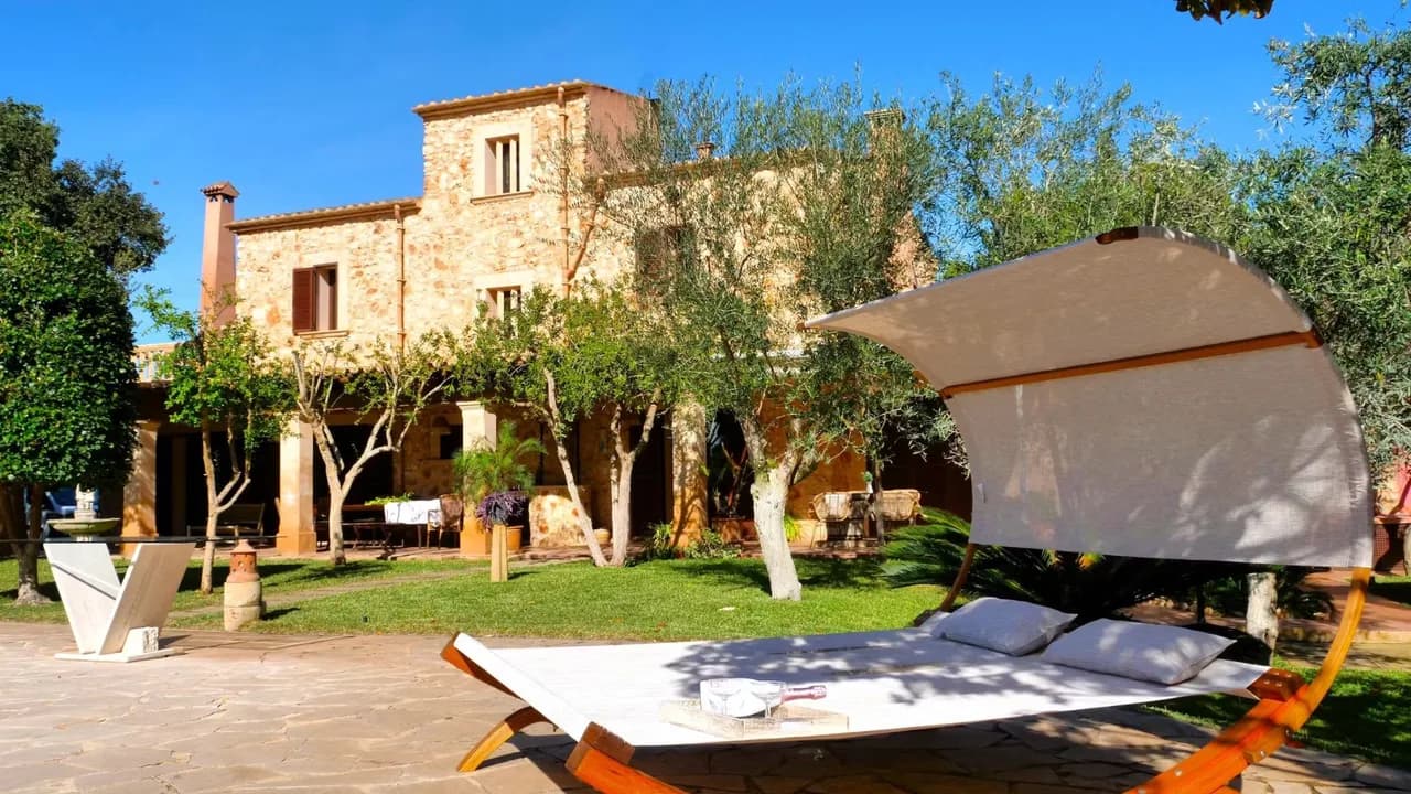 Elegant Finca With Mediterranean Flair photo 5