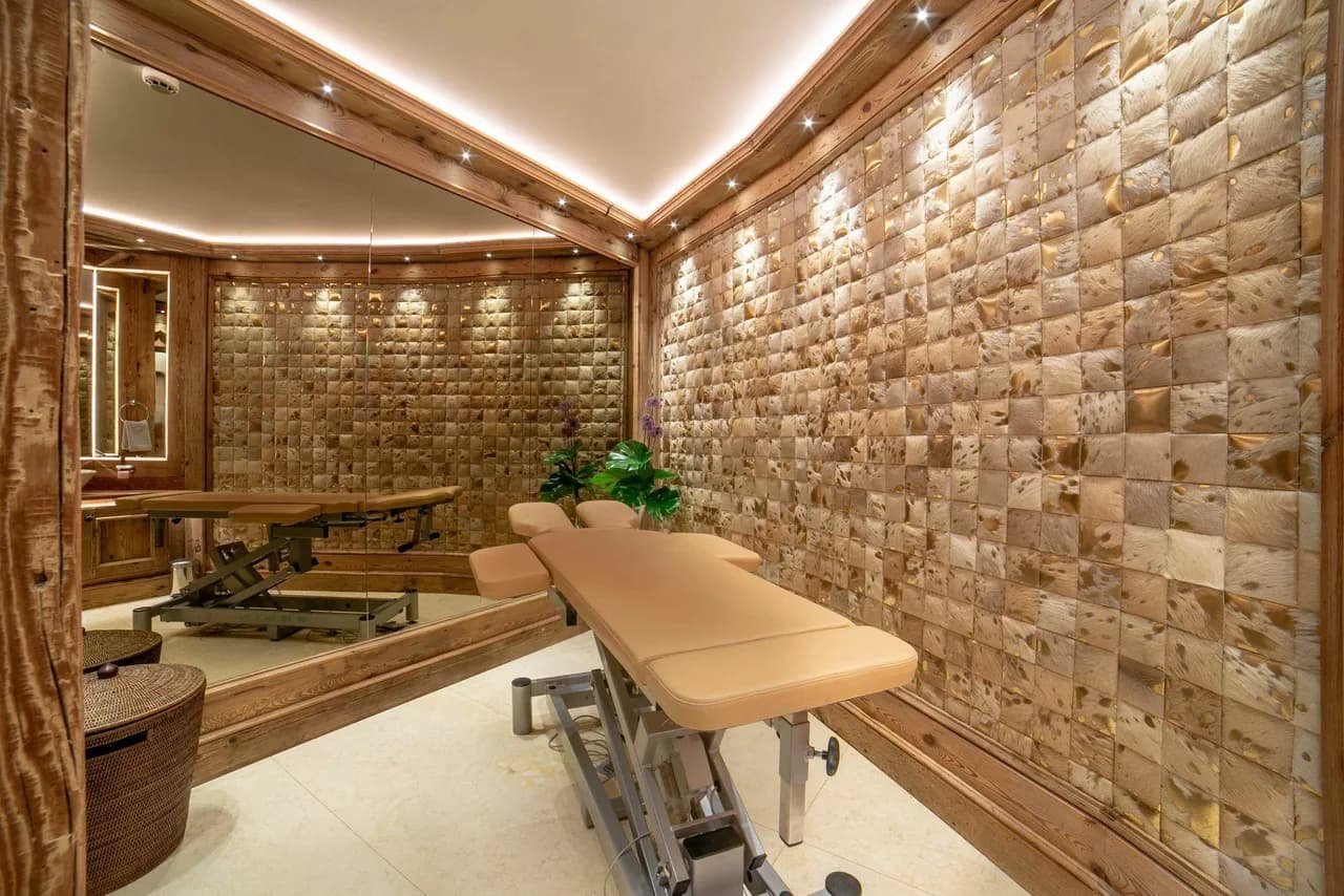 Elegant Courchevel Retreat With Private Spa photo 5