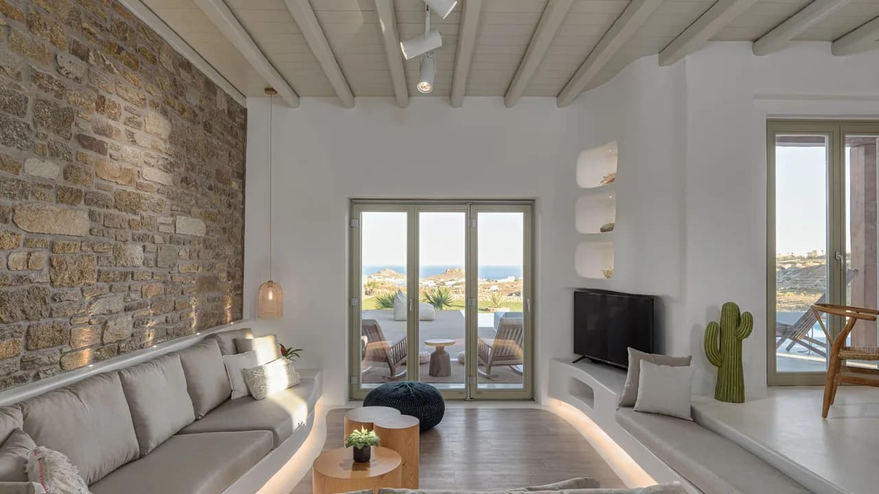 Contemporary Design Meets Aegean Bliss photo 5