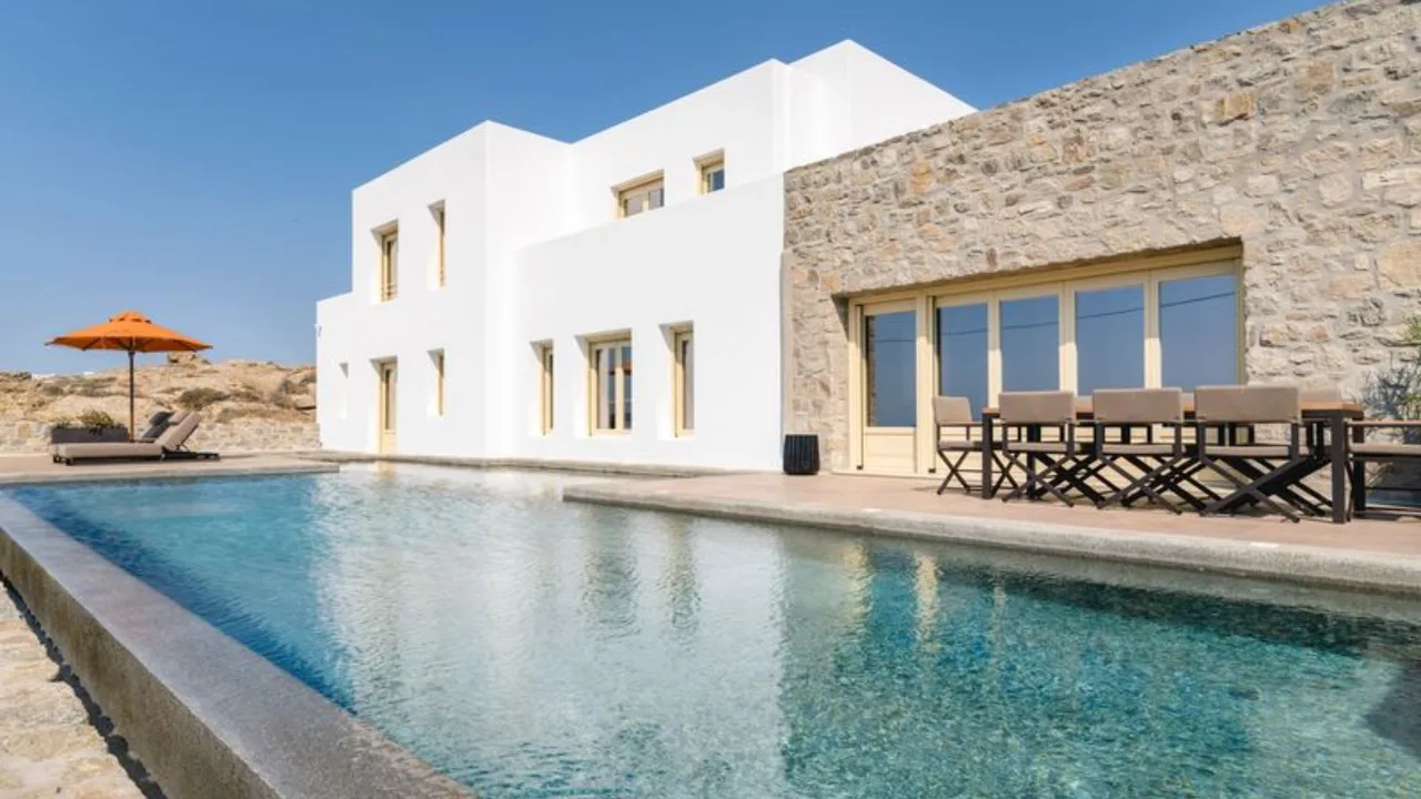 Elegant Lino Villa Near Scorpios photo 4