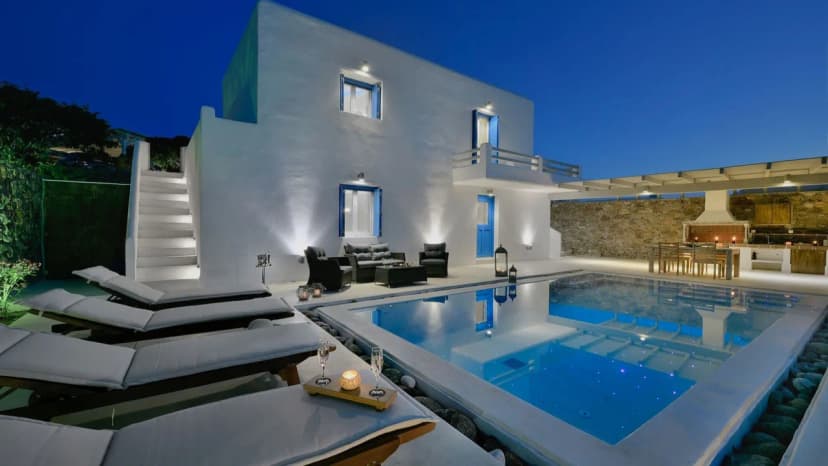 Dreamy Mykonos Town Vacation Home