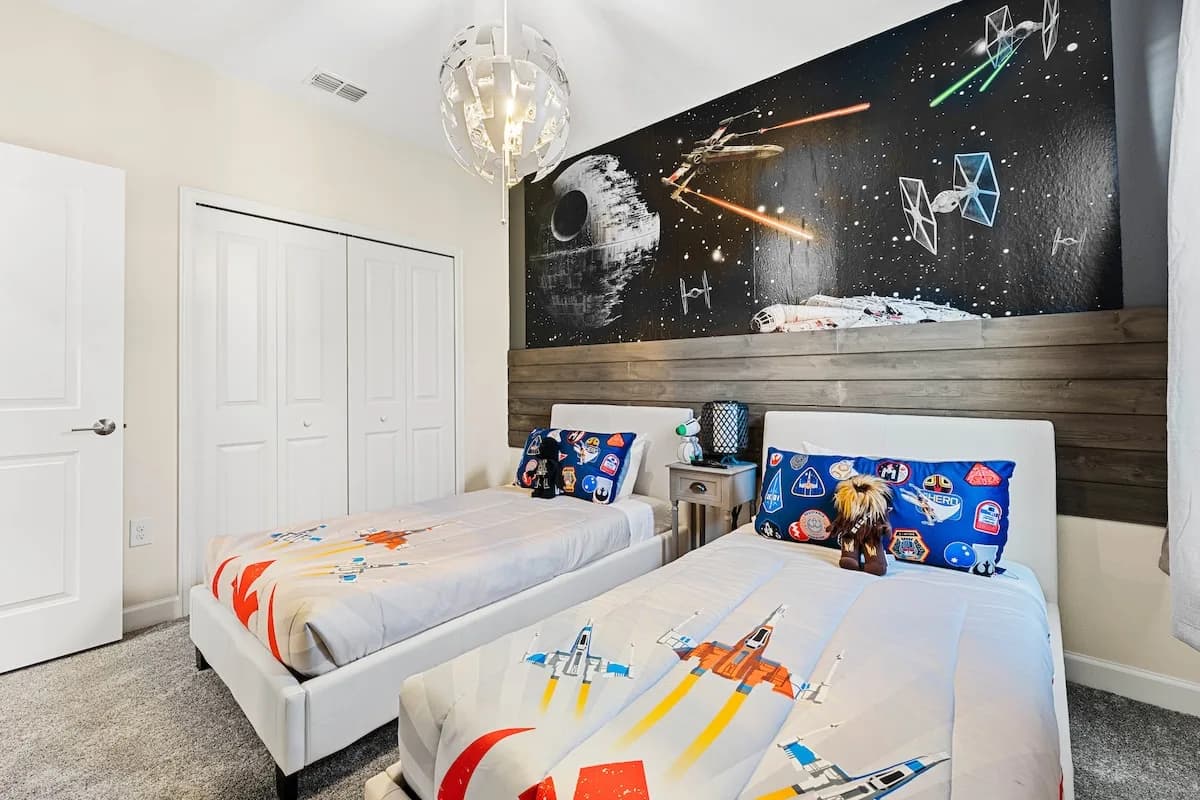 Luxury Six Bedroom Retreat in Orlando photo 3