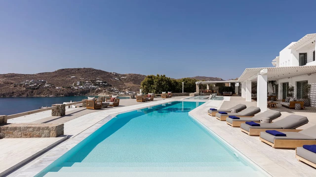 Designer Villa Overlooking Aegean Sea photo 5