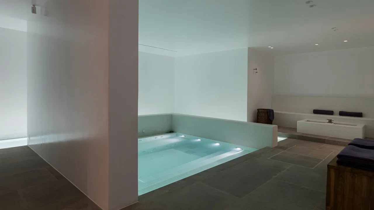 Mykonos Hideaway With Private Gym photo 4
