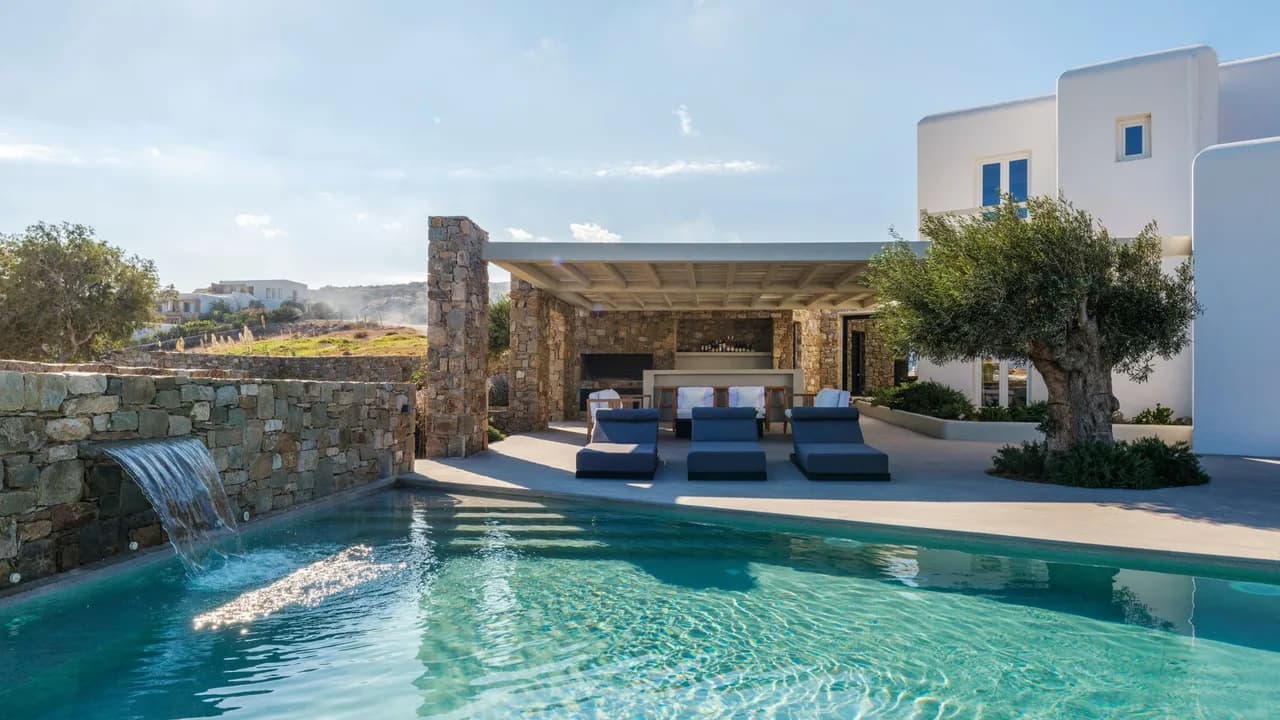 Stylish Mykonos Villa With Jacuzzi photo 5