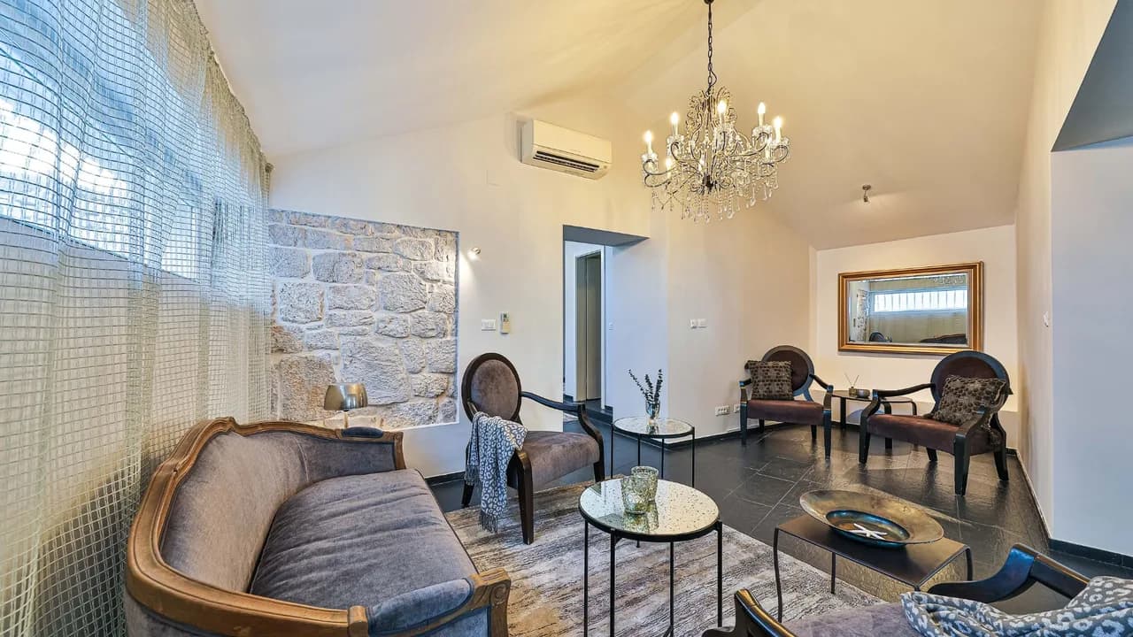 Mediterranean Hideaway With Sea Views photo 2