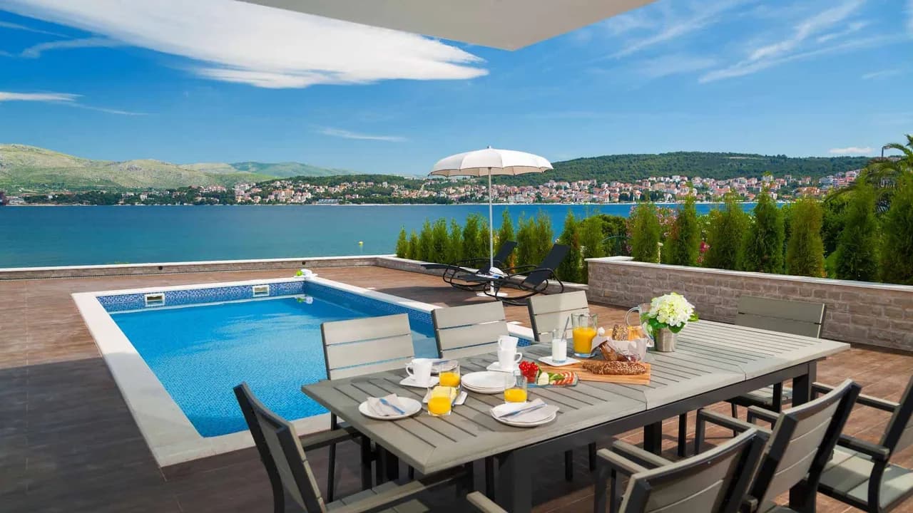Stunning Terrace Overlooking Adriatic Sea photo 5