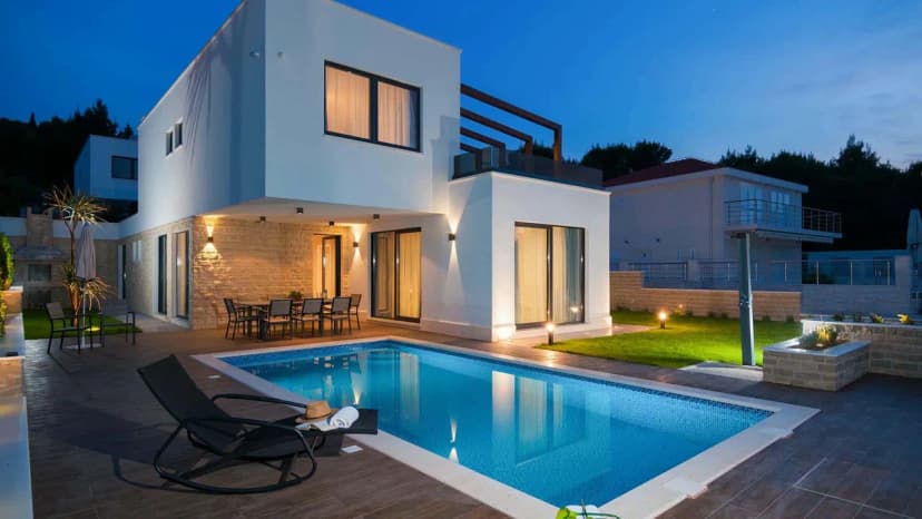 Exclusive Getaway With Mediterranean Charm