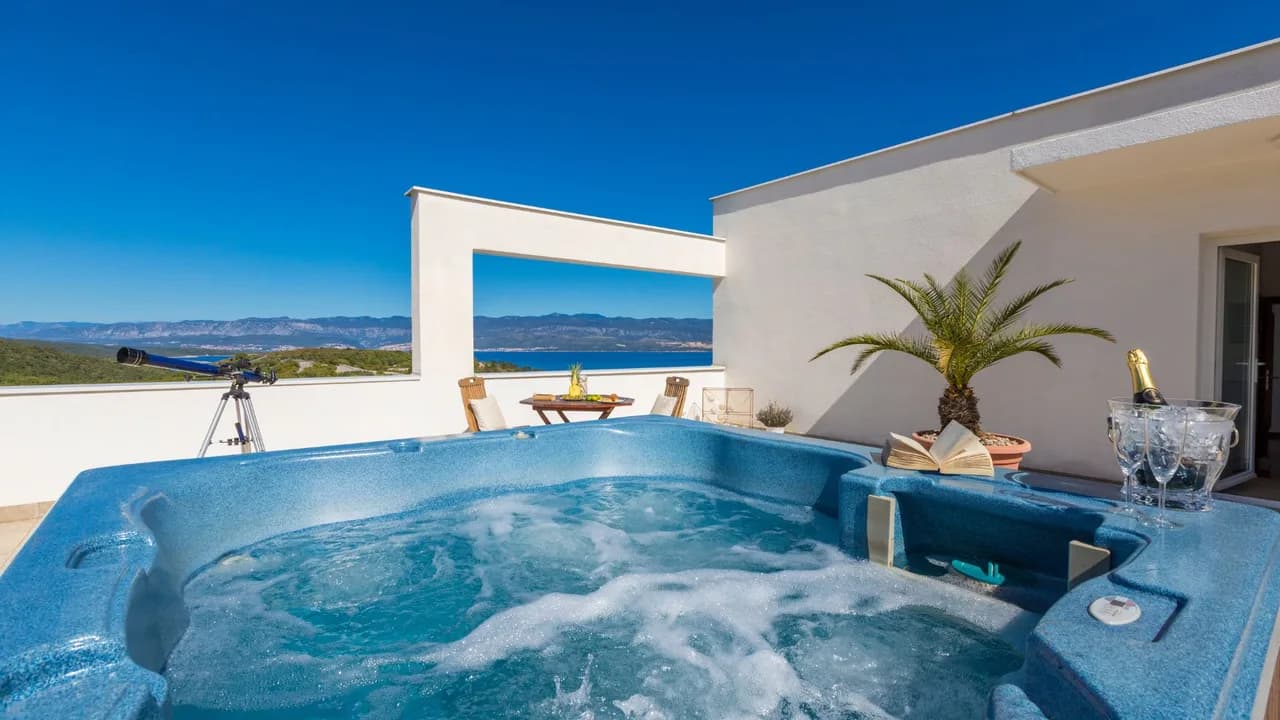 Mediterranean Style Peaceful Island Haven photo 4