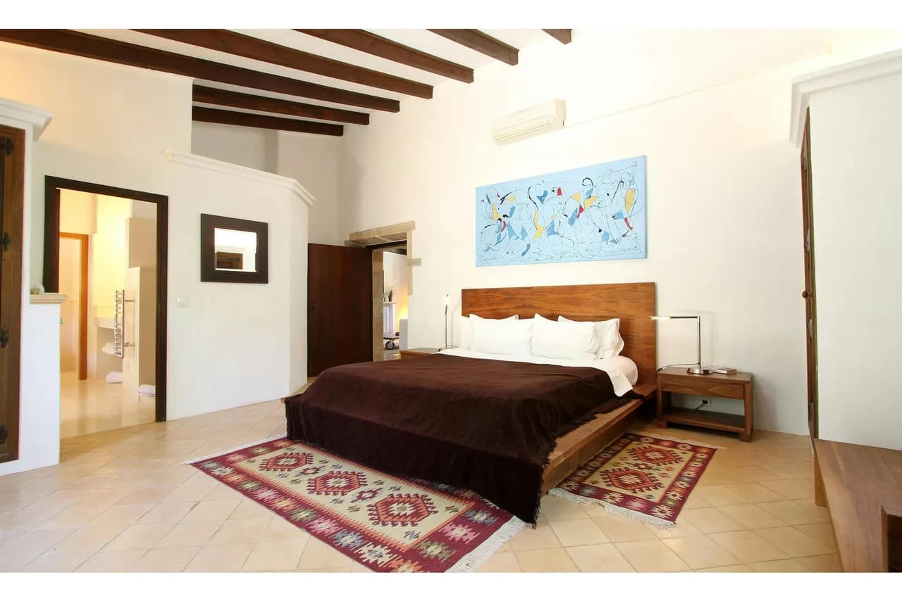 Historic Mountain Retreat With Private Pool photo 3