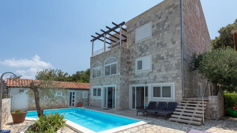 Poolside Luxury Near Dubrovnik Riviera