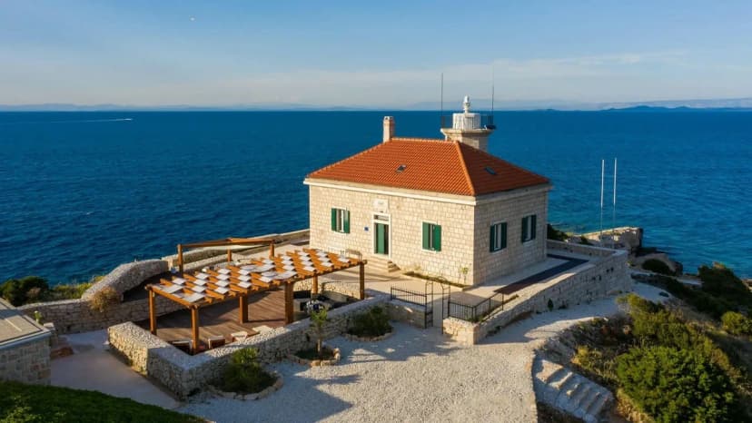 Romantic Island Lighthouse With Jacuzzi