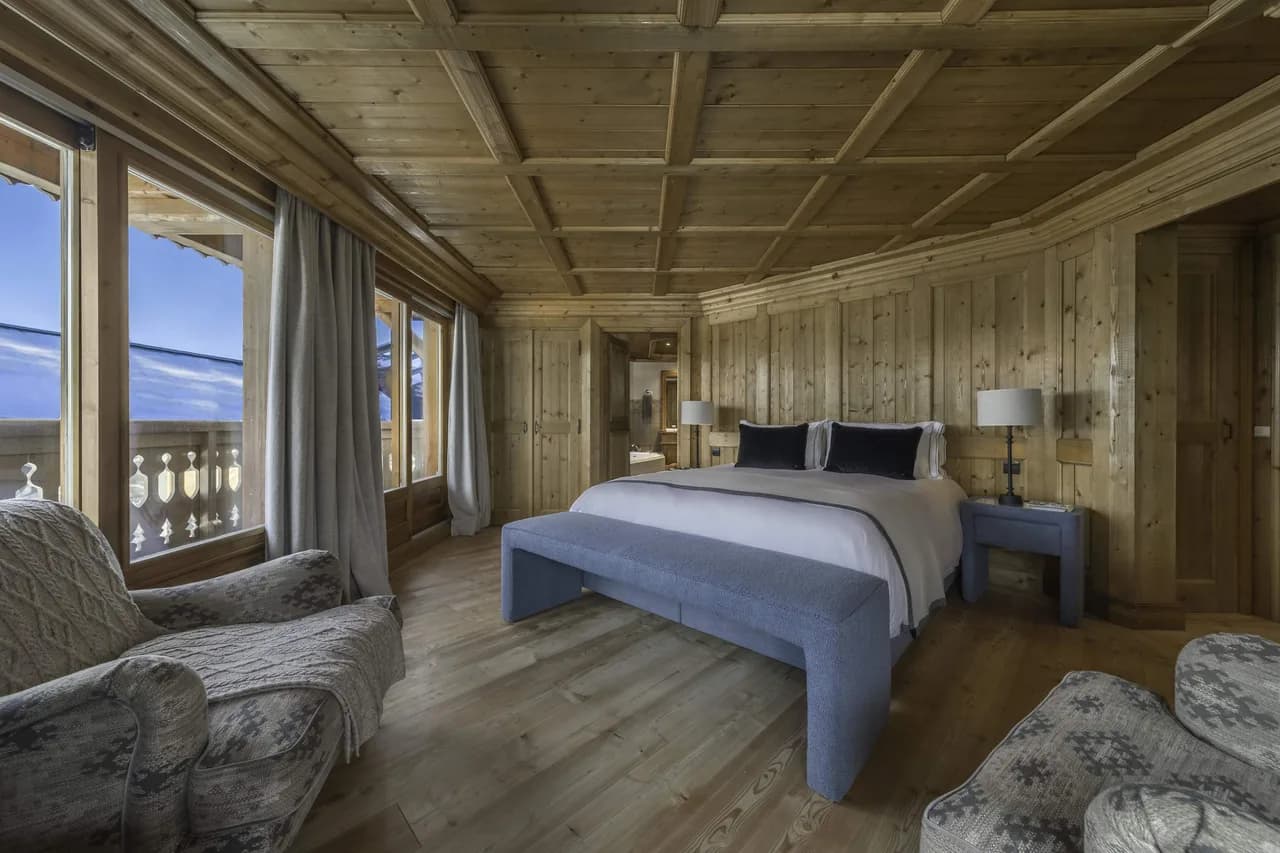 Elegant Alpine Retreat With Private Pool photo 2
