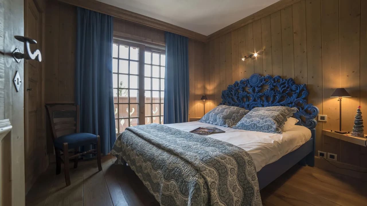 Savoyard Style Courchevel Chalet Stay photo 2