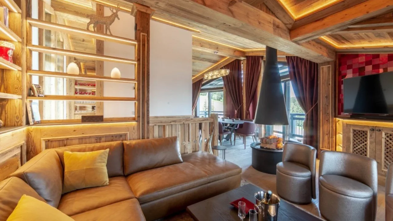 Courchevel Luxury Chalet With Jacuzzi photo 5
