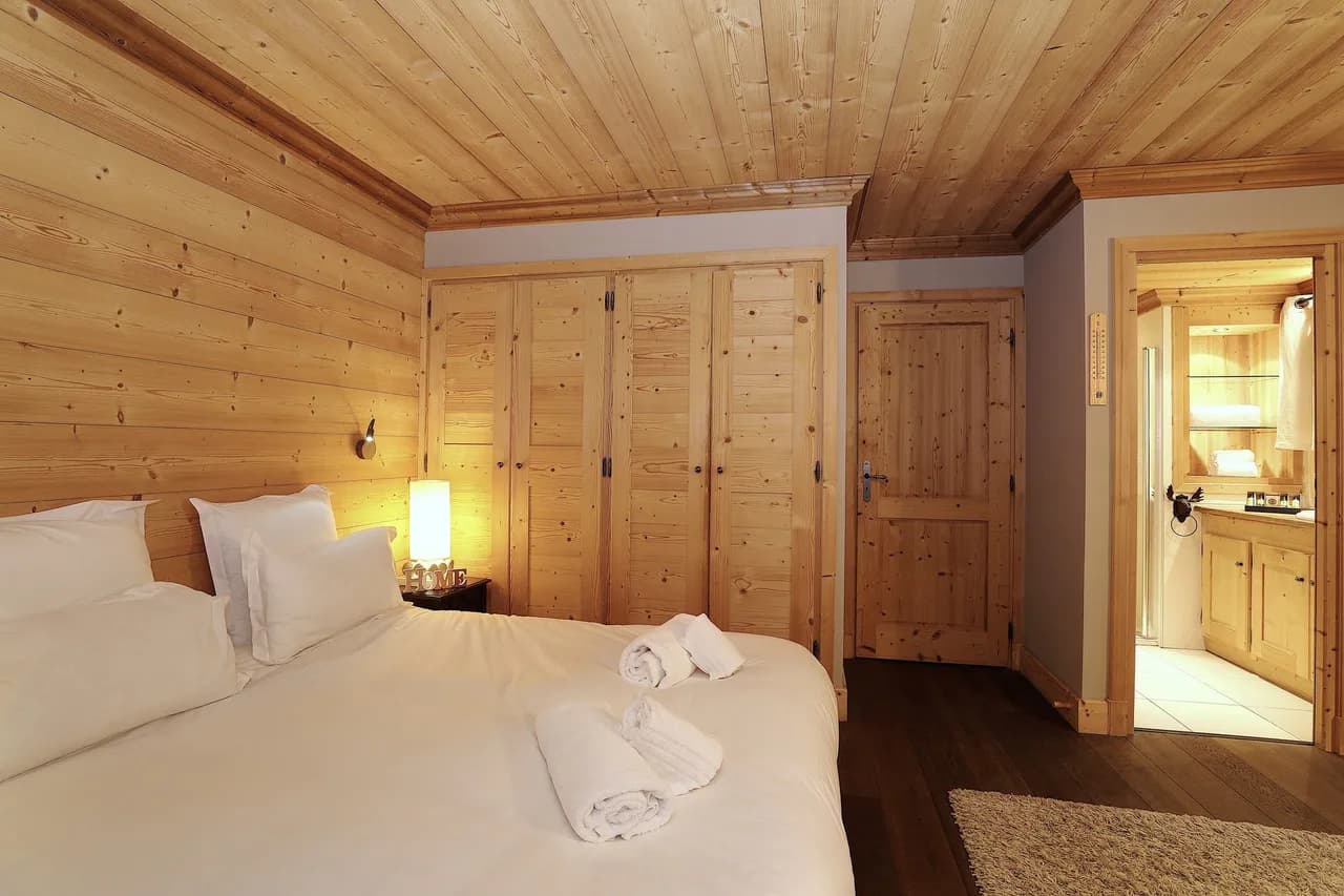 Beautiful Chalet Retreat in Le Praz photo 2