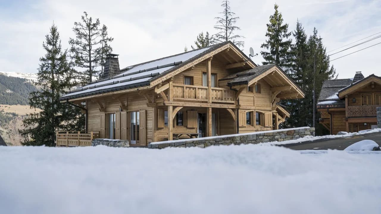 Rustic Dream in Courchevels Pines photo 3