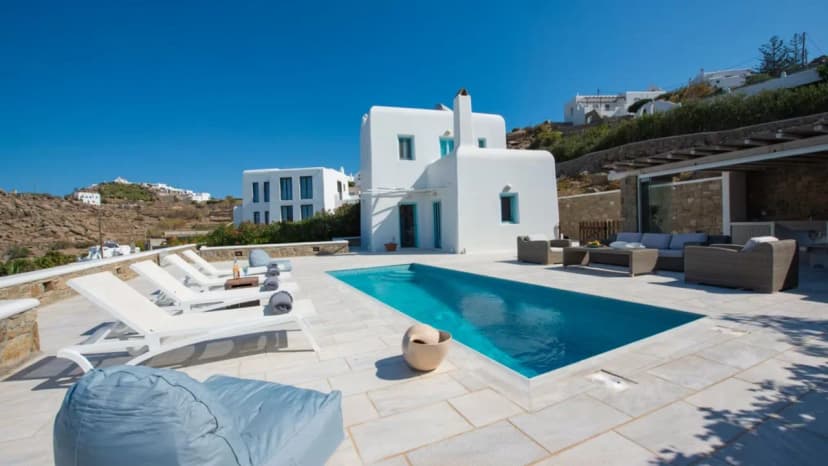 Hidden Gem Near Mykonos Hotspots