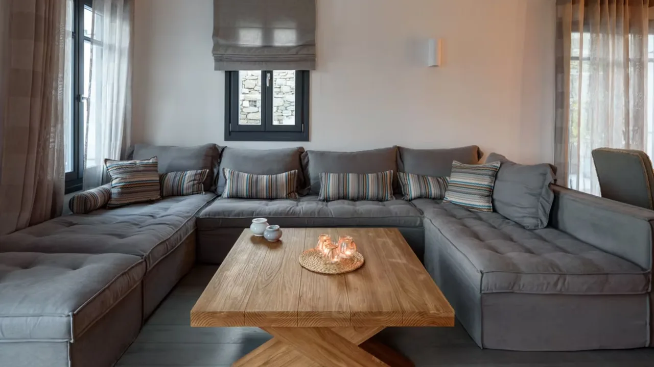 Sophisticated Smart Villa Near Beach photo 2