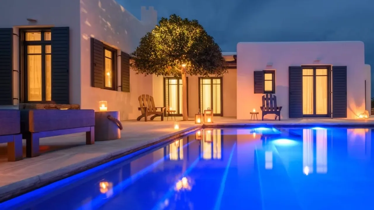 Sophisticated Smart Villa Near Beach photo 5