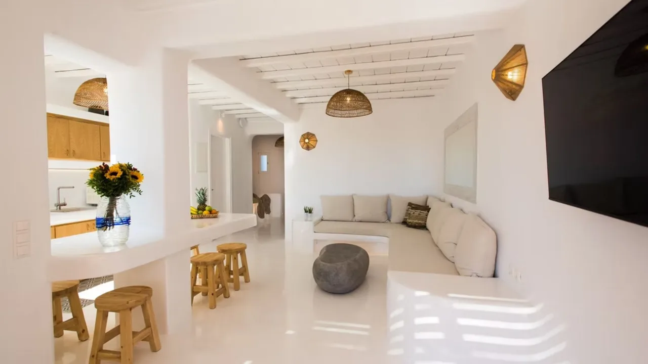 Traditional Elegance Meets Modern Comfort photo 2