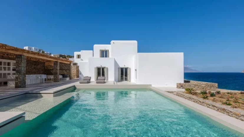 Island Luxury Near Mykonos Town