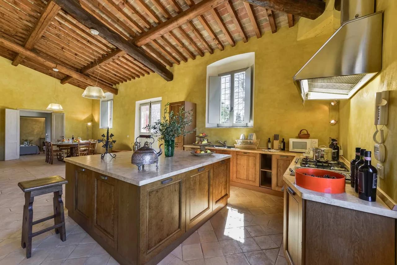 Historic Country House Retreat in Tuscany photo 3
