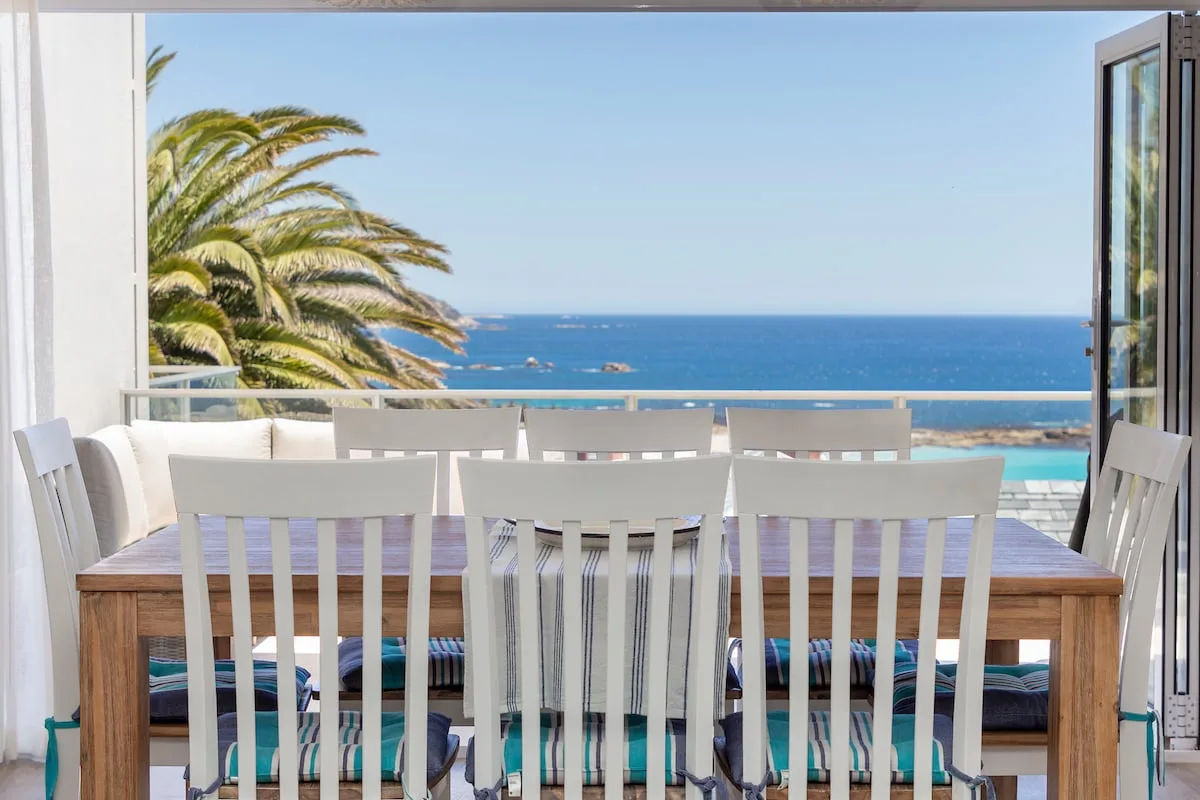 Ocean View Townhouse in Camps Bay, Cape Town photo 3