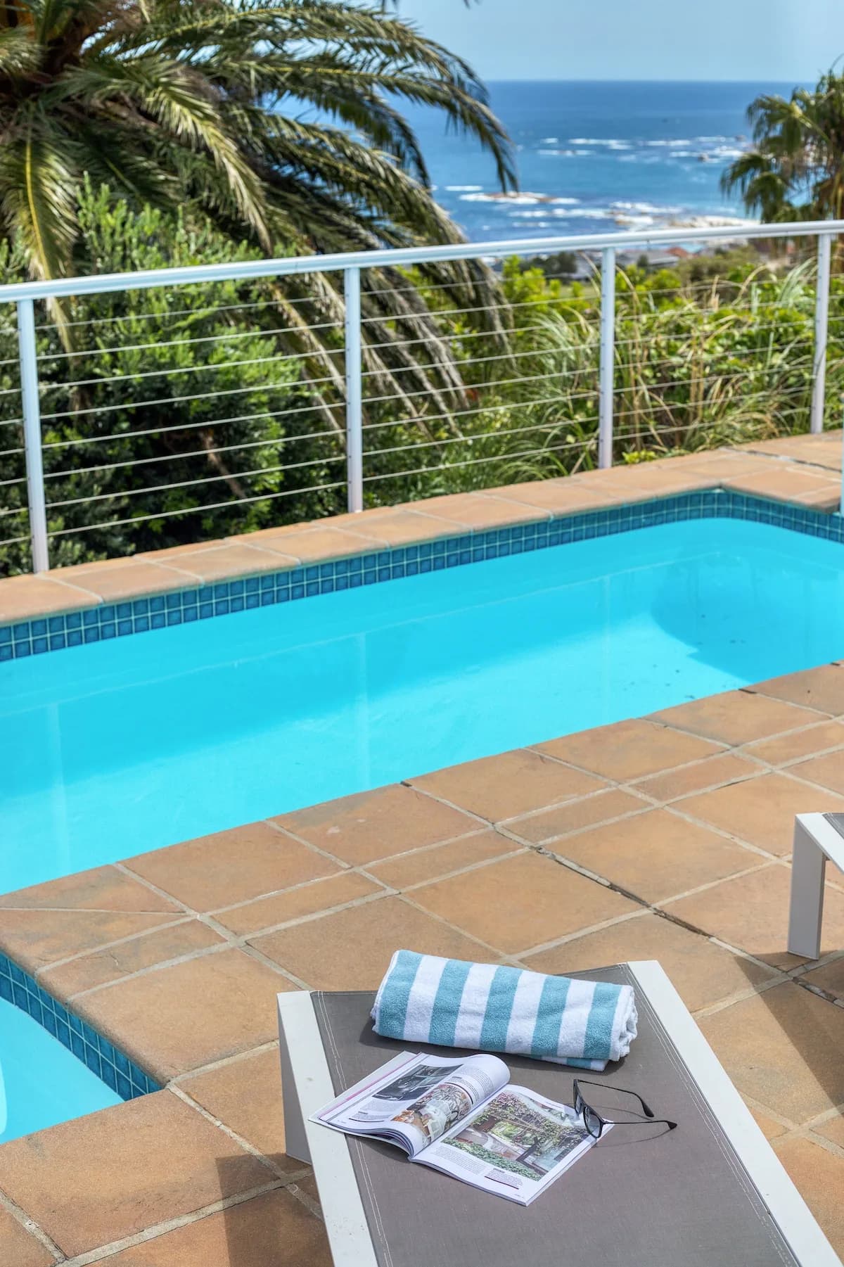 Ocean View Three Bedroom Villa in Camps Bay, Cape Town photo 5
