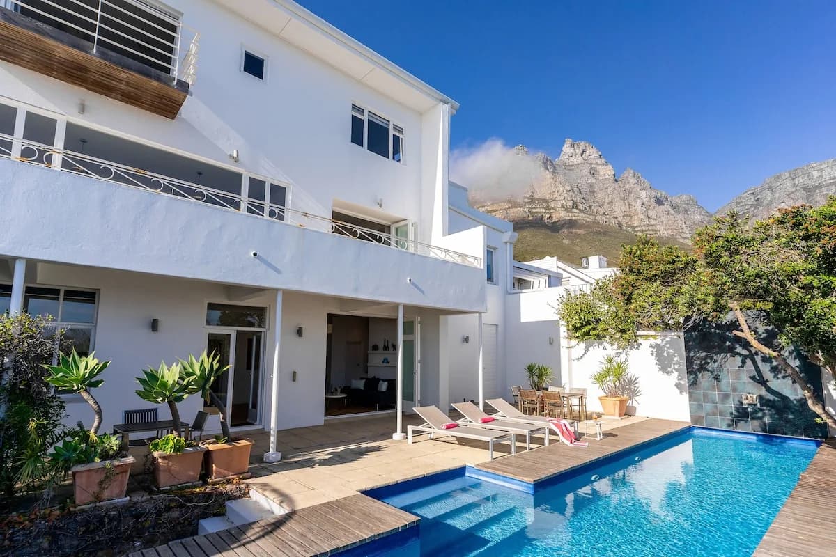 Ocean View Pool Villa in Camps Bay, Western Cape photo 4