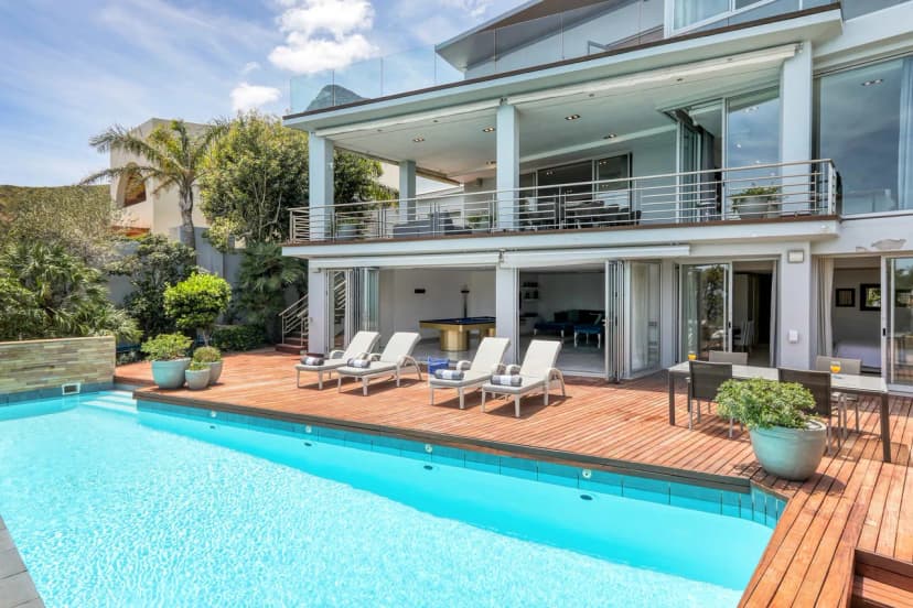 Panoramic Ocean View Villa in Cape Town