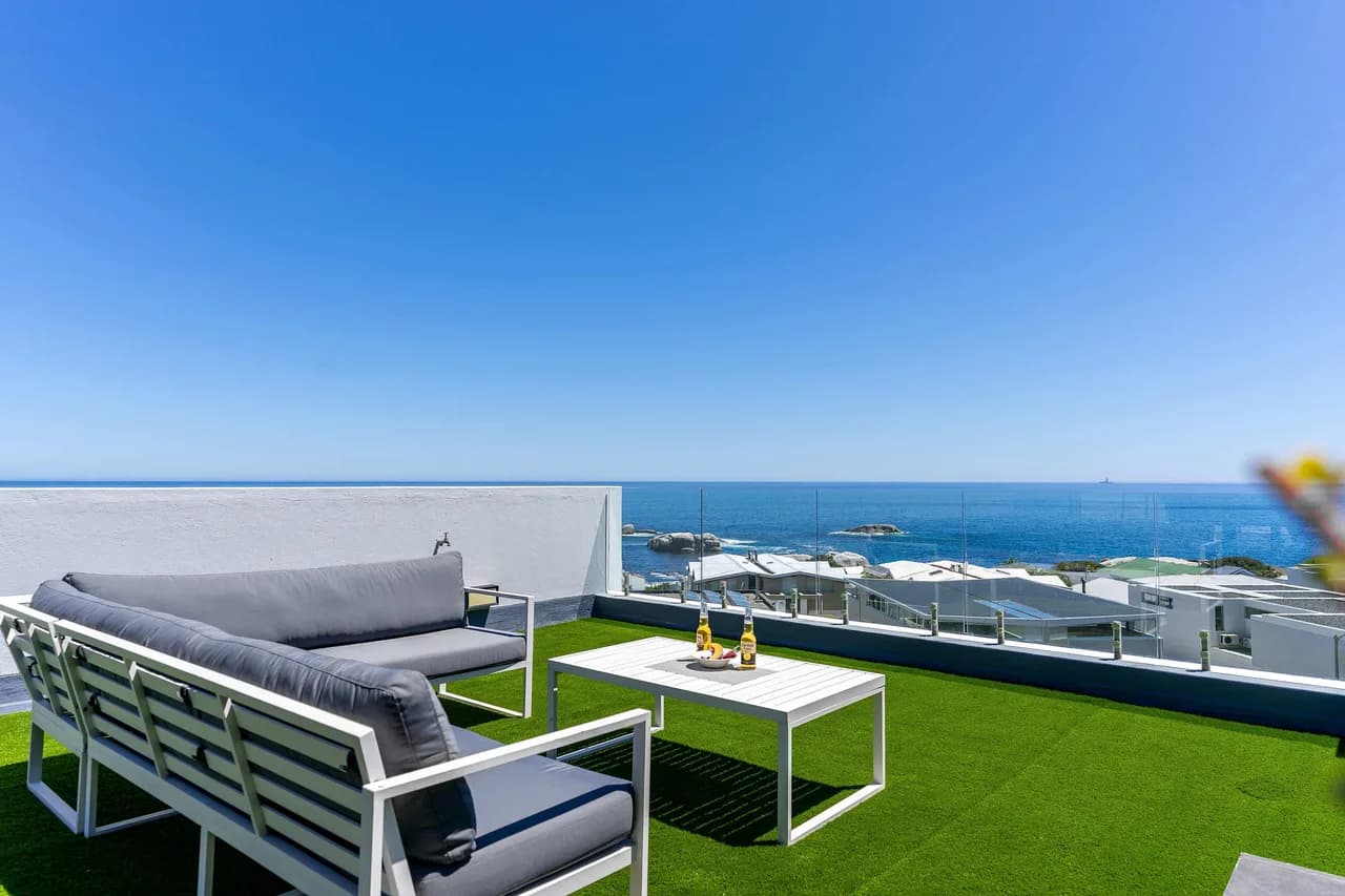 Ocean View Villa with Roof Deck in Cape Town