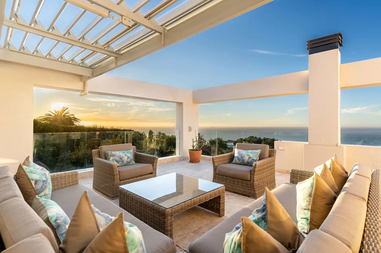 Ocean View Family Villa in Camps Bay