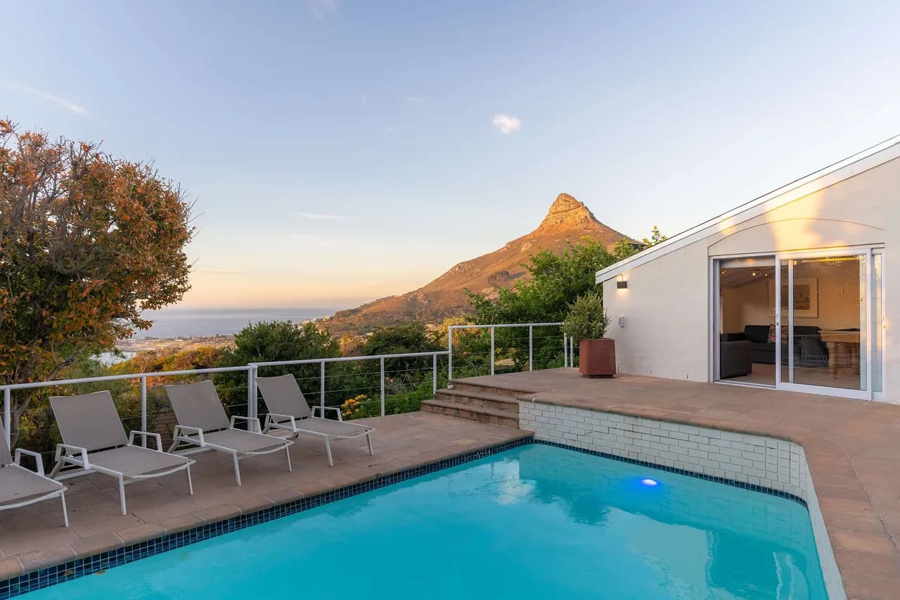 Ocean View Family Villa in Camps Bay photo 2