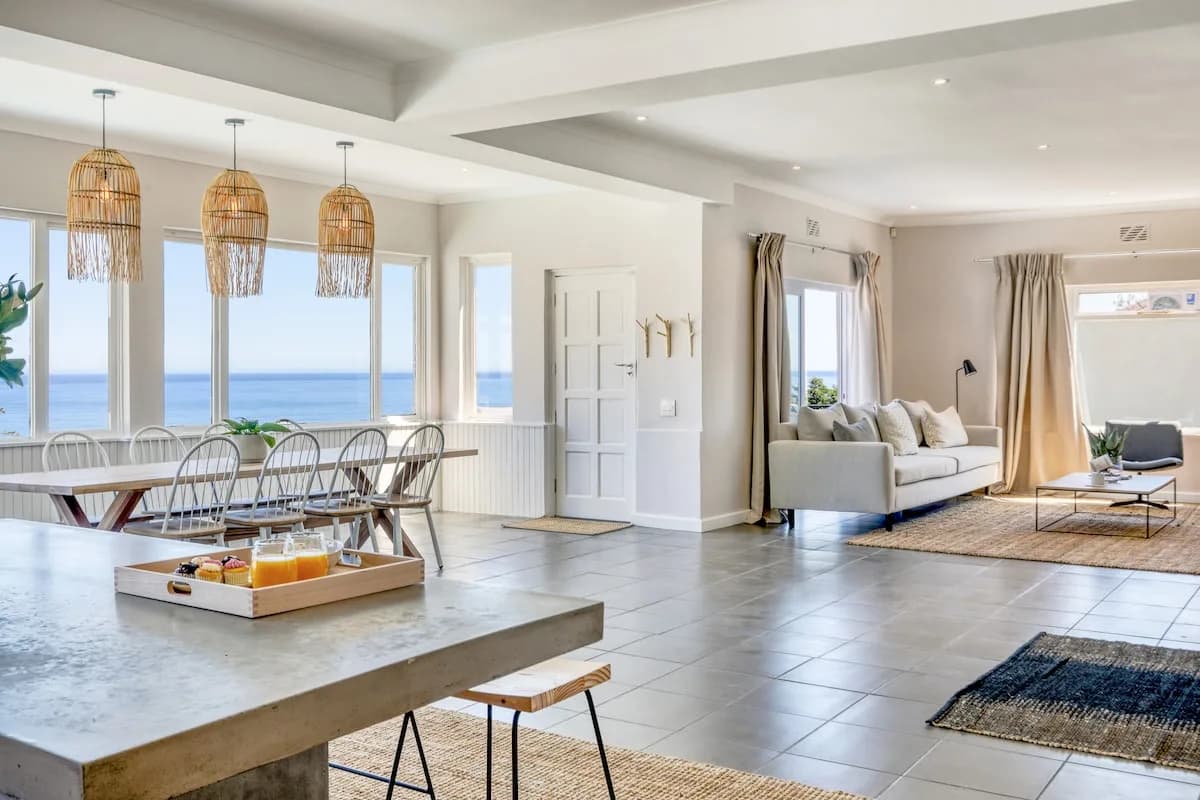 Ocean View Villa with Private Beach Access in Camps Bay photo 3