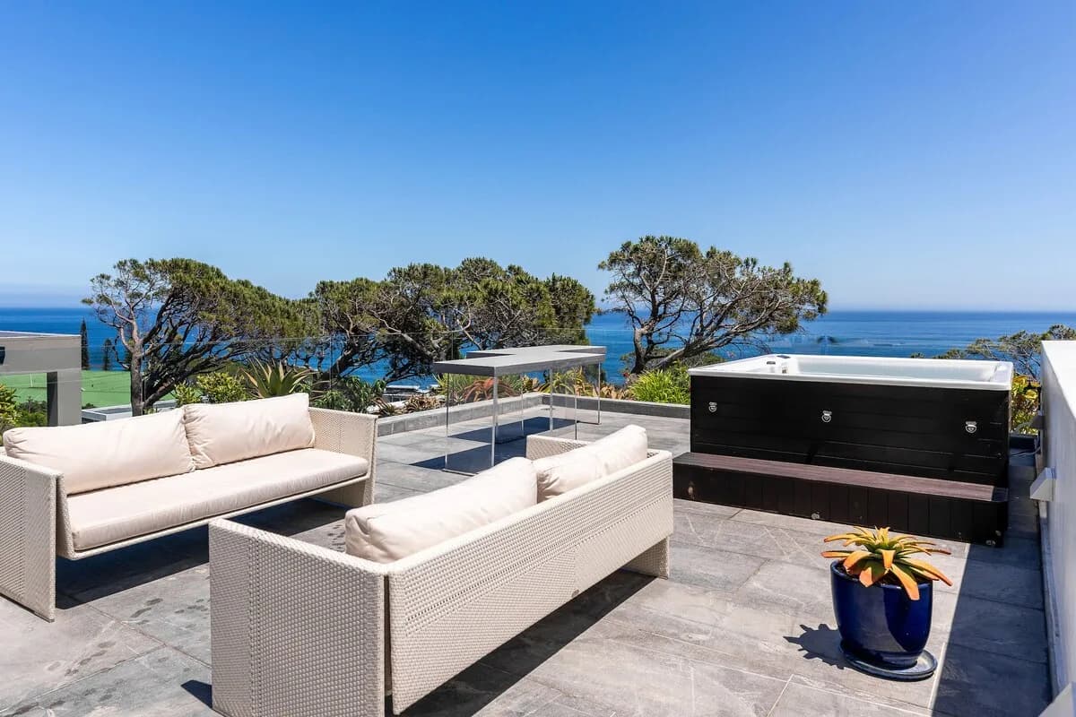 Ocean View Pool Villa in Camps Bay photo 4