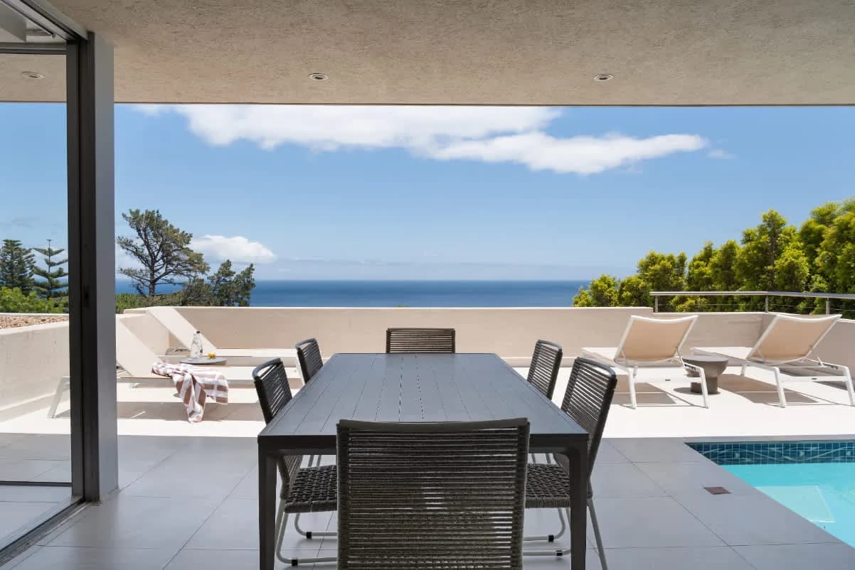 Ocean View Pool Villa in Camps Bay, Cape Town photo 2